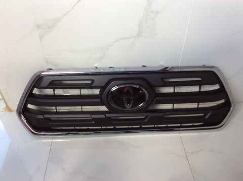 Parrilla Toyota Tacoma 16-20