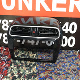 Careta de radio Mitsubishi Mirage G4/HB 14-23