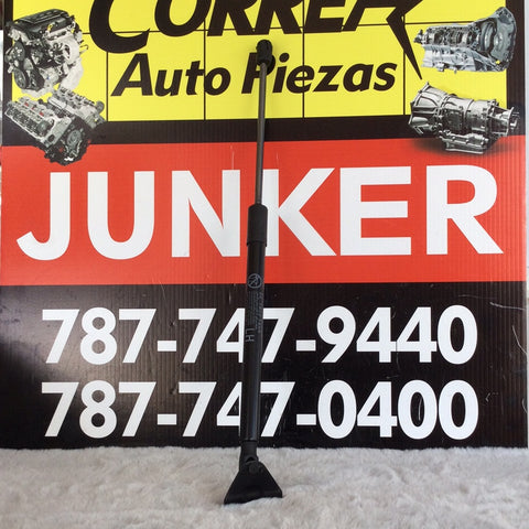 Botella izq (Lift Cylinder Support) Kia Seltos 20-21