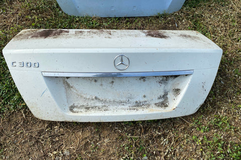 Tapa de Baúl Mercedes Benz C300