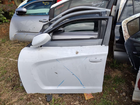 Puerta Izq Del Dodge Charger 11-14