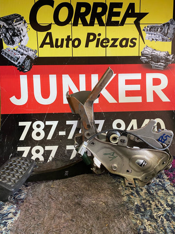 Pedal de Freno Toyota Tundra 14-21