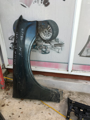 Guardalodo der Mazda 2500 98-10