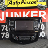 Radio y Careta Control de Aire Nissan Rogue 14-16