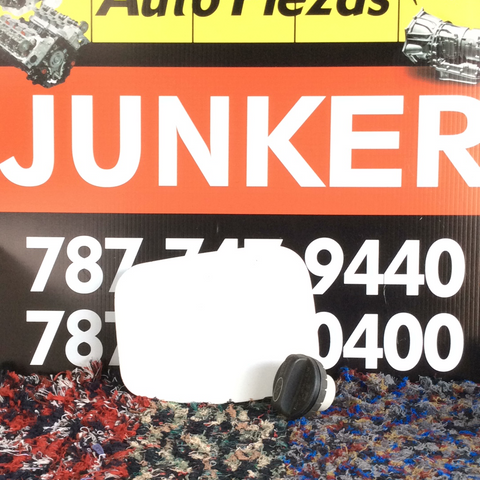 Tapa y tapón de gasolina Toyota Corolla 17-19