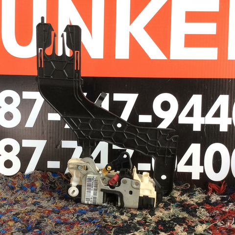 Cerradura Der Trasera Dodge RAM 1500/2500/3500...09-12