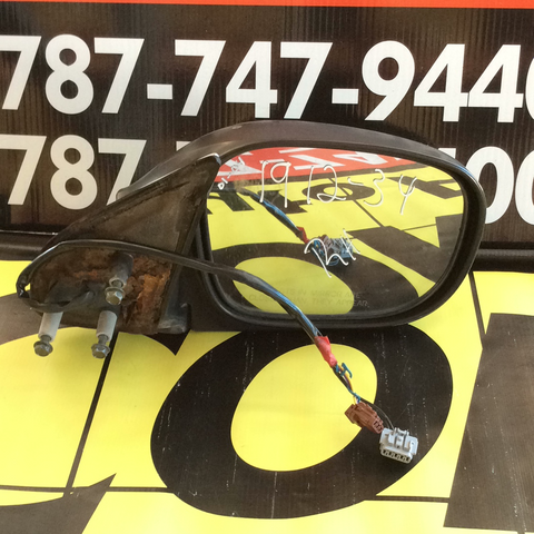 Retrovisor der Nissan Pathfinder 01-04