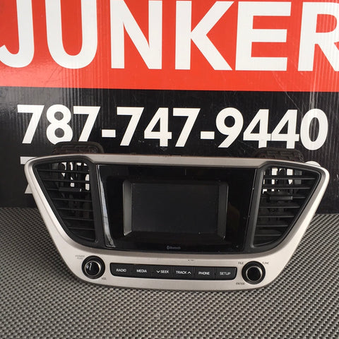 Radio y Ventanas Hyundai Accent 18-20