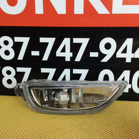 Luz Antiniebla (Fog Lamp) der Toyota Corolla 01-02