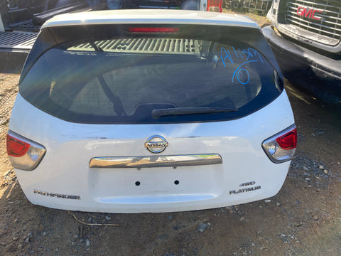 Compuerta Nissan Pathfinder 13-16