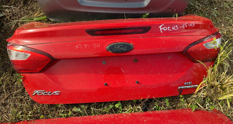 Tapa de Baúl Ford Ford Focus Sedan 12-14