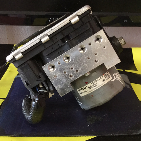 ABS Mitsubishi Outlander 19-20