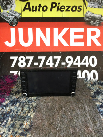 Radio Toyota Corolla 20-21