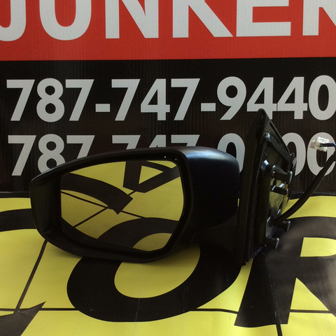 Retrovisor izq Nissan Sentra 13-19