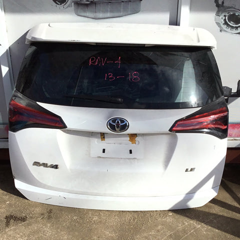 Compuerta Toyota Rav4 13-18