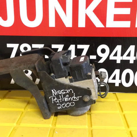 ABS Nissan Pathfinder 2000