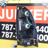 Foco Trasero izq Toyota Tacoma 09-15