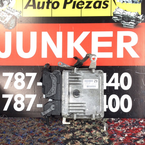 Computadora de Energía Toyota Corolla Sedan 2014