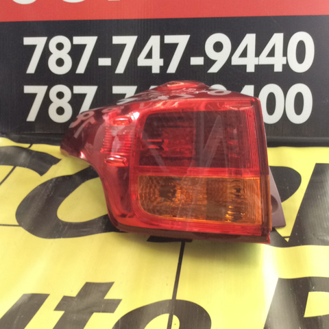 Foco Trasero izq Toyota Rav4 13-15