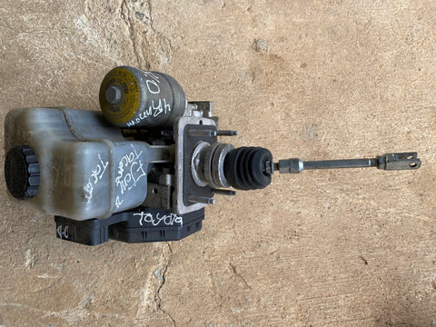Bomba de Freno Toyota 4Runner 05-09