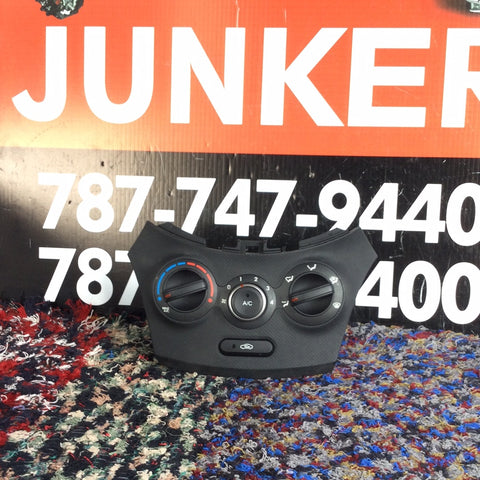 Careta Control de Aire Hyundai Accent 15-17