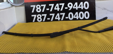 Wiper izq Del  Ford Transit Connect 13-21