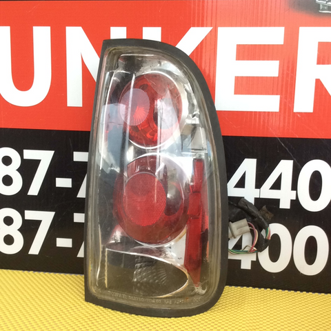 Foco Trasero der Toyota Tundra 00-06