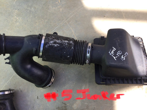 Tapa y Manga del Filtro de Aire Ford F-150 15-17