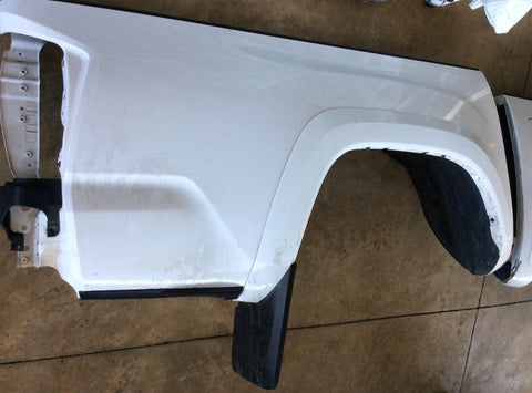 Panel de Guardalodo der Toyota Tacoma 16-21