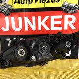 Foco delantero der Toyota Corolla Sedan 11-13