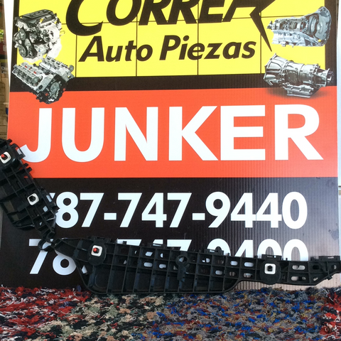 Accesorio Exterior izq del Bumper Toyota Highlander 20-21