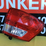 Foco Trasero der Jeep Grand Cherokee 11-13