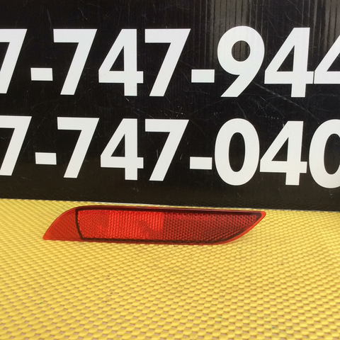 Reflector de Bumper Trasero izq Toyota IM/Scion 16-18