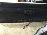 Compuerta Toyota Tacoma 16-22