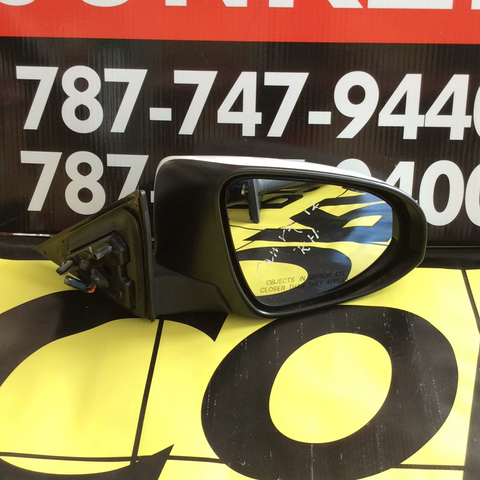 Retrovisor der Toyota Camry 12-14