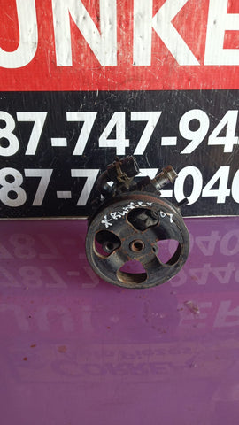 Bomba de Power Steering Toyota Tacoma/ X Runner 2007
