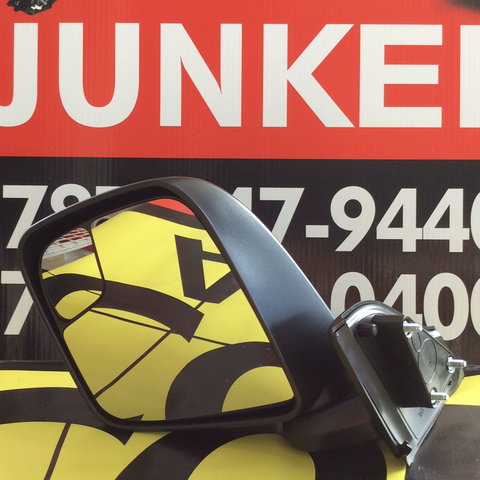 Retrovisor izq Nissan V 200 S MDL 13-16