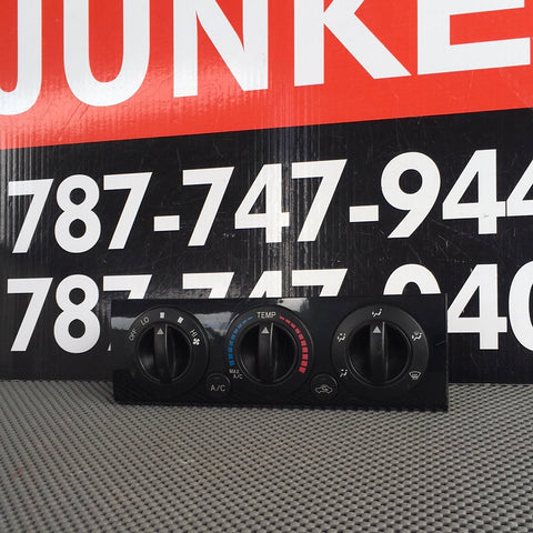 Careta Control de Aire Toyota Tacoma 12-15