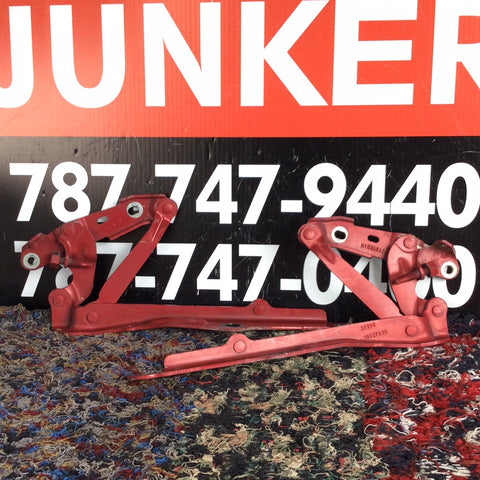 Gozne de Bonete Dodge Charger 11-14