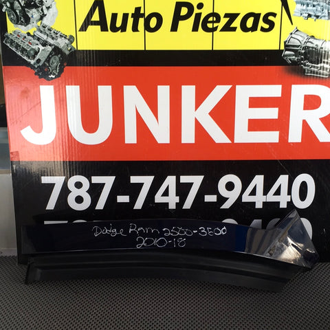 Accesorio de exterior Dodge RAM 2500/3500 10-18