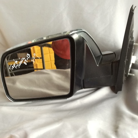 Retrovisor izq Toyota Tundra 07-13