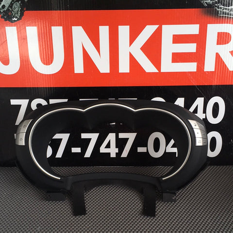 Careta de Marca Millas Nissan Quest 11-17