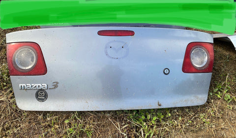 Tapa de Baúl Mazda 3 04-09