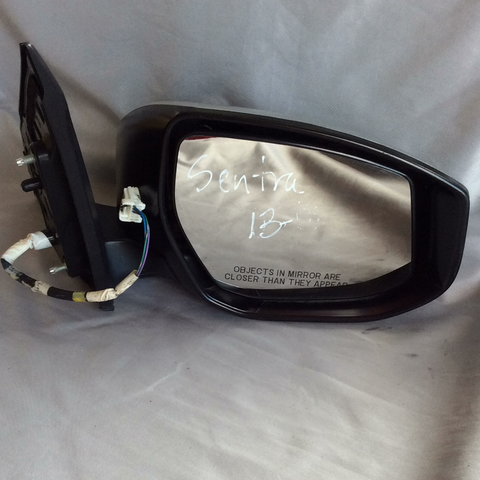 Retrovisor der Nissan Sentra 13-19
