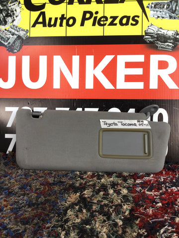 Visera der Toyota Tacoma 05-15