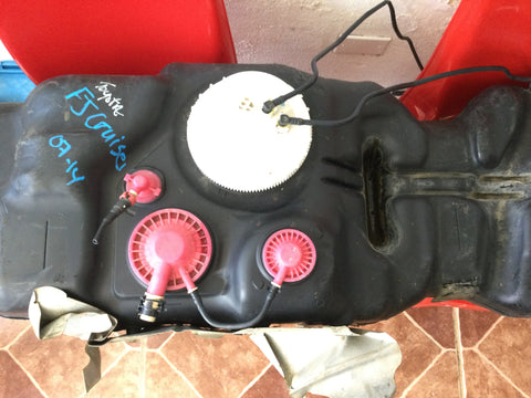 Tanque de Gasolina Toyota FJ Cruiser 07-14