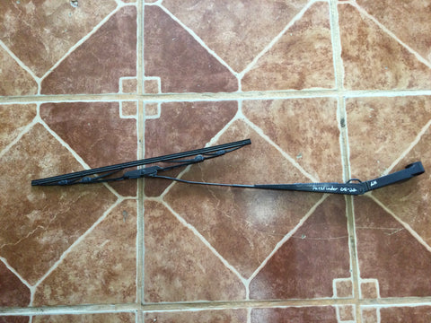 Wiper Izq Nissan Pathfinder 05-22