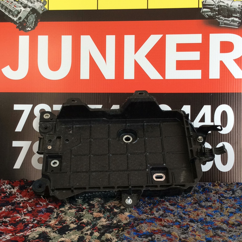 Accesorio Exterior de Bateria Toyota Highlander/Rav4/Camry 19-21