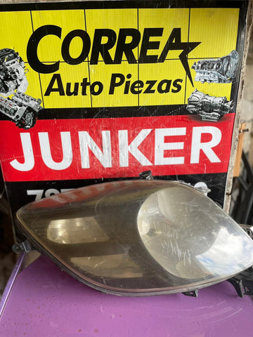 Foco delantero Der. Toyota Yaris 2009