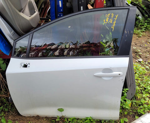 Puerta delantera izq Toyota Corolla 20-22